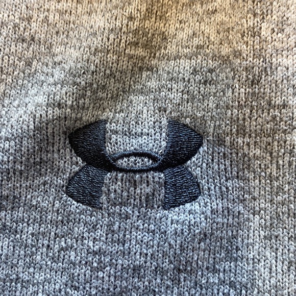Mens Under Armour quarter zip - Picture 2 of 5
